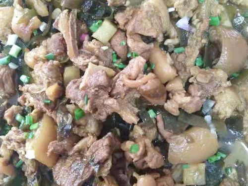 東莞市百潤祥膳食管理服務(wù)公司 品牌管理引領(lǐng)健康膳食新風(fēng)尚