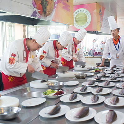 沈陽新東方烹飪學校 餐飲酒店管理專業的餐飲管理之道